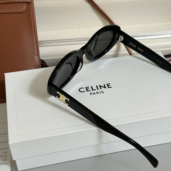 Celine Triomphe 01 Oval Sunglasses - Picture 5 of 5